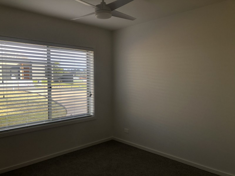 7 Orange Roughy Road, Bega NSW 2550