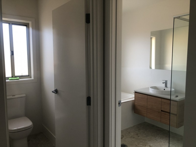 7 Orange Roughy Road, Bega NSW 2550