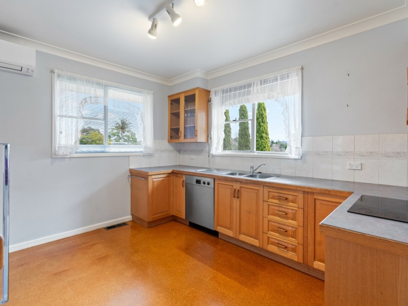 13 Tathra Road, Bega NSW 2550