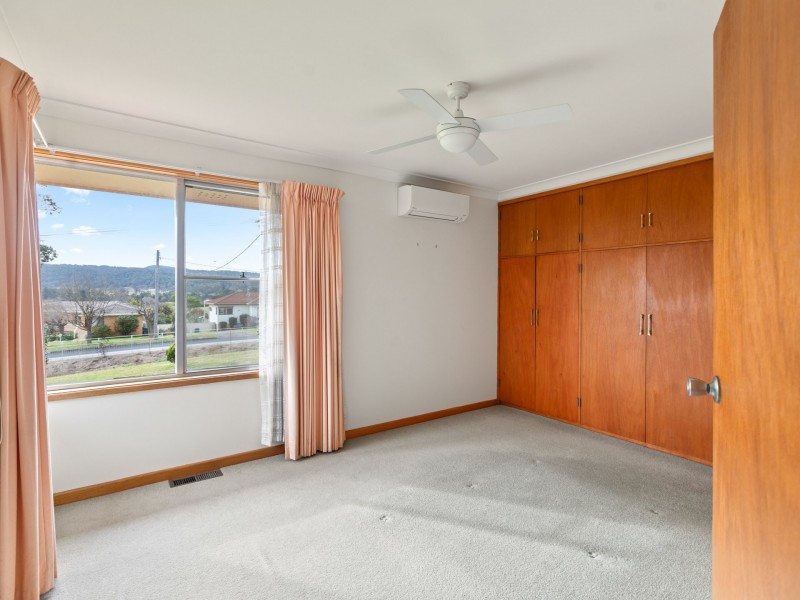 13 Tathra Road, Bega NSW 2550