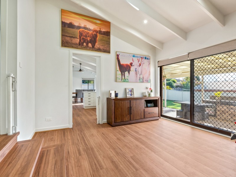 15 Laws Drive, Bega NSW 2550
