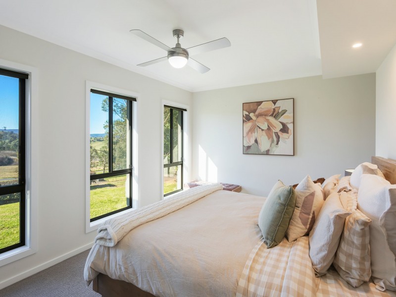 7 Mount Pleasant Road, Bega NSW 2550
