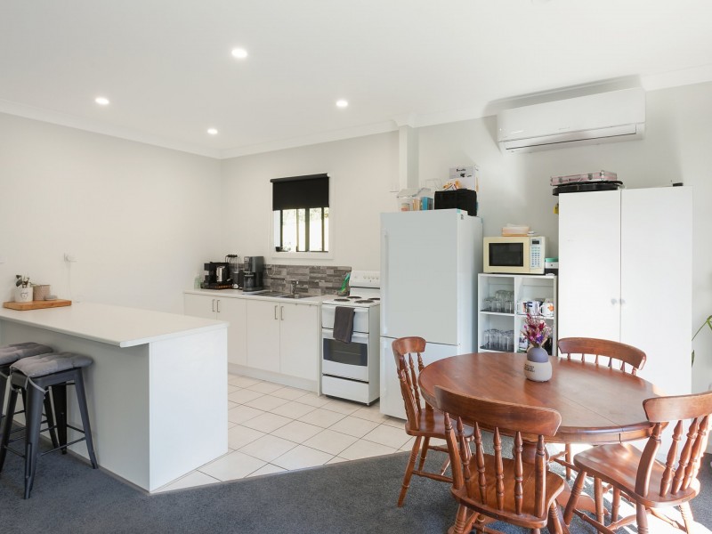 7 Mount Pleasant Road, Bega NSW 2550