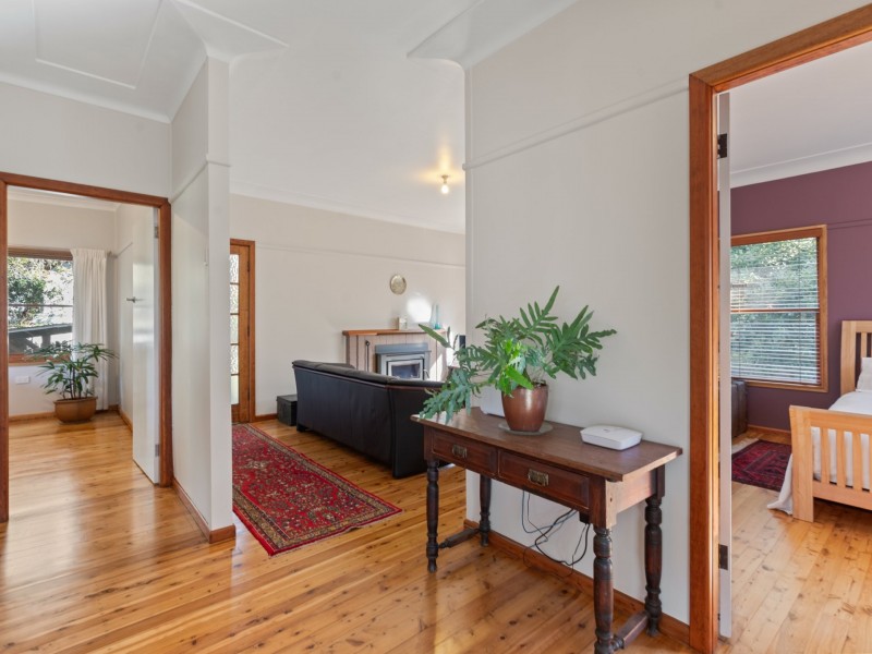 86 Meringo Street, Bega NSW 2550