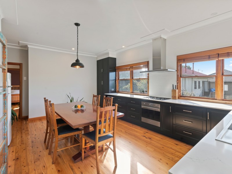 86 Meringo Street, Bega NSW 2550