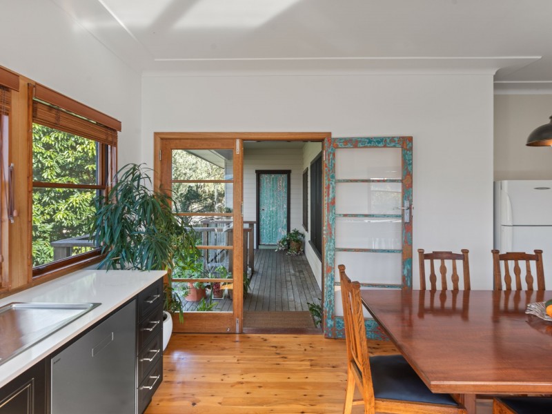 86 Meringo Street, Bega NSW 2550