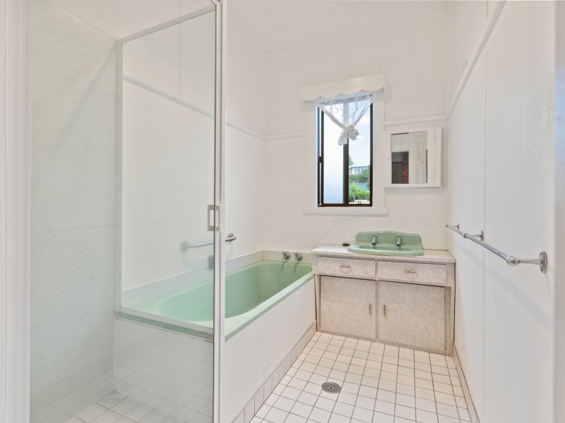 49 Eden Street, Bega NSW 2550