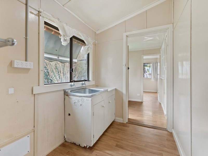 49 Eden Street, Bega NSW 2550