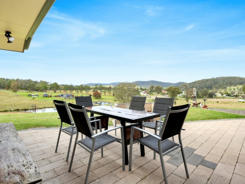 8 Blackbutt Drive, Cobargo NSW 2550