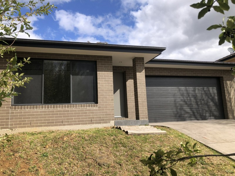 17 Thawa Close, Bega NSW 2550