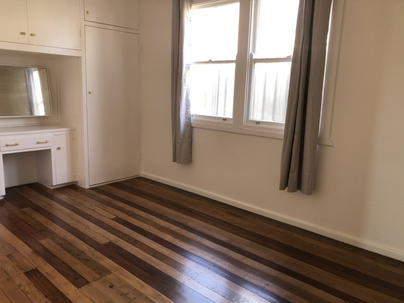 16 Spindler Street, Bega NSW 2550