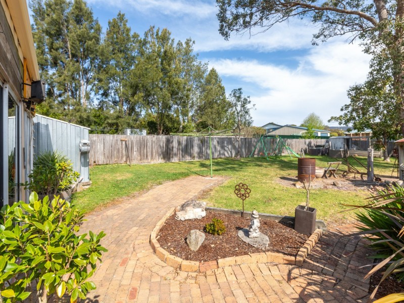 16 Clarke Street, Wolumla NSW 2550