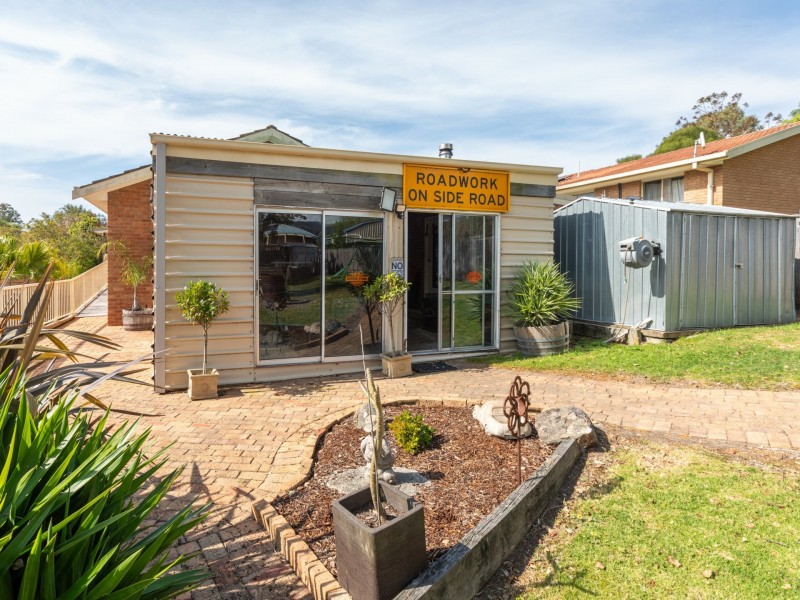 16 Clarke Street, Wolumla NSW 2550