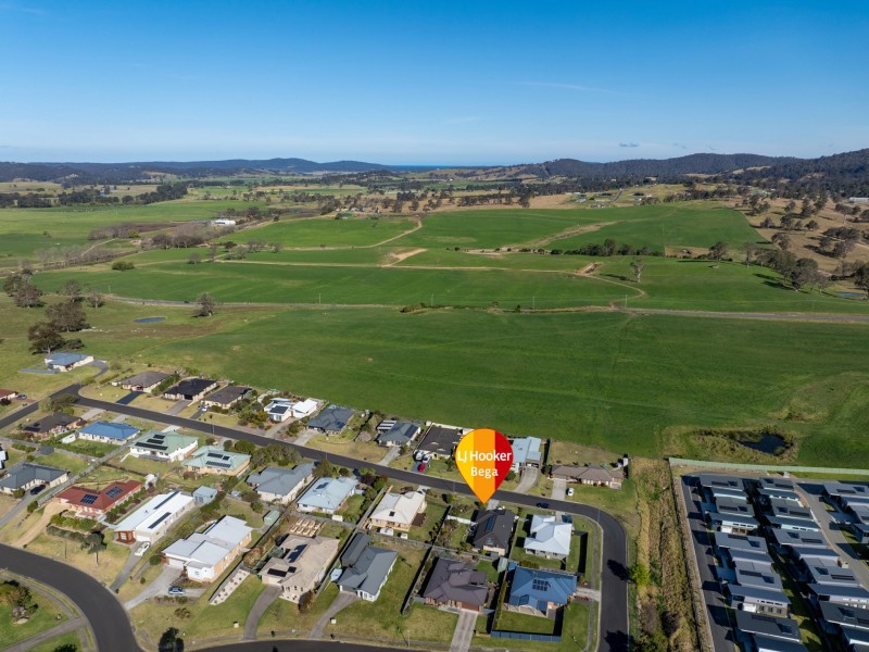16 Koma Circuit, Bega NSW 2550
