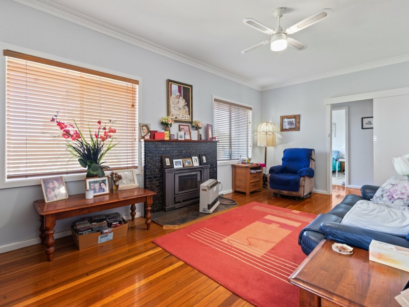 43 Fairview Street, Bega NSW 2550