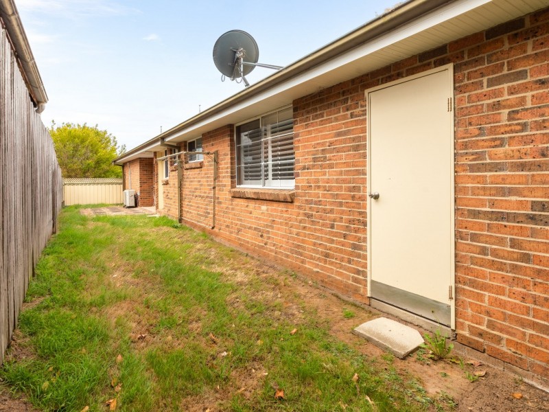 1/28 Carp Street, Bega NSW 2550