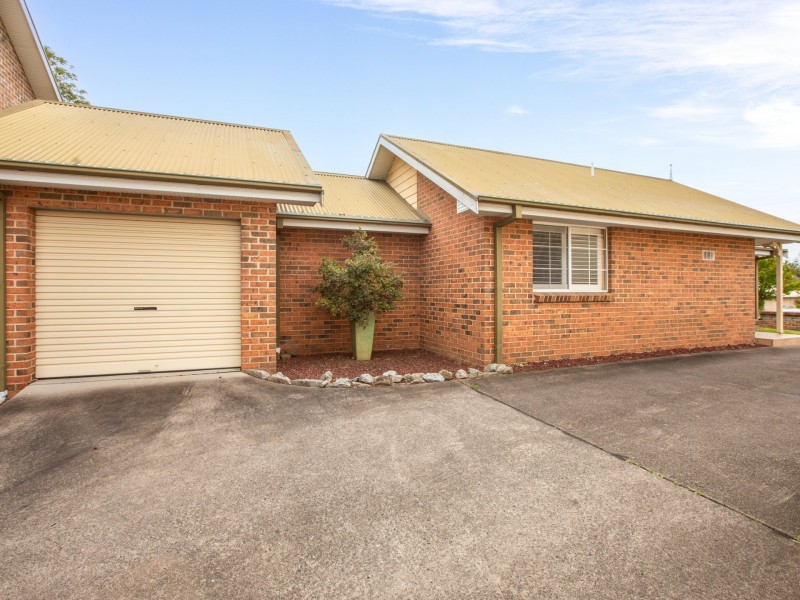 1/28 Carp Street, Bega NSW 2550