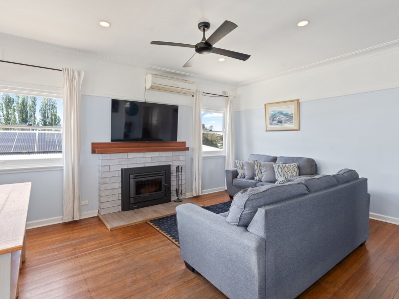 25 Kirkland Crescent, Bega NSW 2550