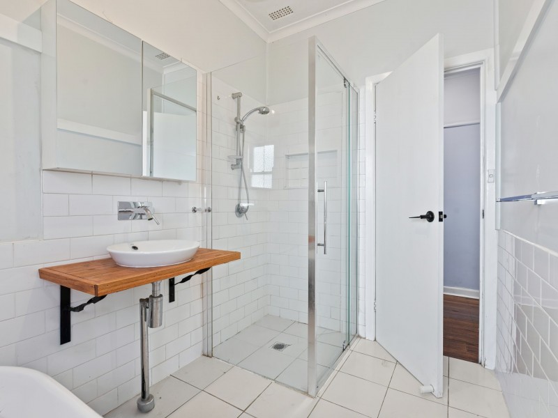 25 Kirkland Crescent, Bega NSW 2550