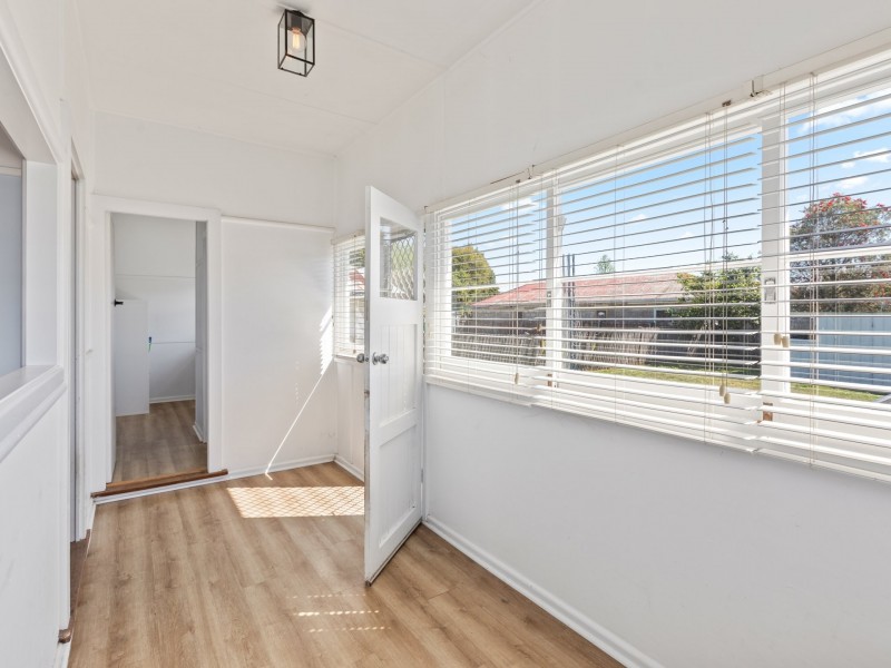 25 Kirkland Crescent, Bega NSW 2550