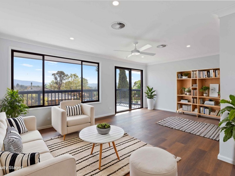 7 Deborah Crescent, Bega NSW 2550