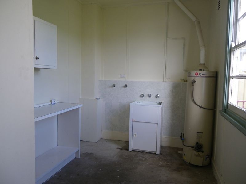 84 Upper Street, Bega NSW 2550