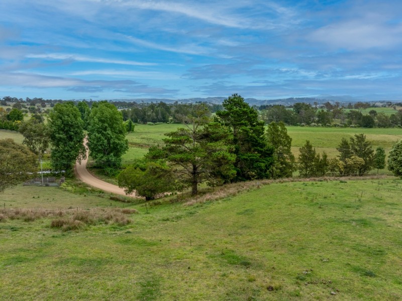 144 Murrays Flat Road, Tarraganda NSW 2550