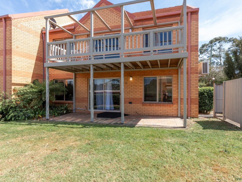 Unit 18/43 Sapphire Coast Drive, Merimbula NSW 2548