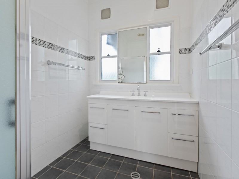 26 Gordon Street, Bega NSW 2550