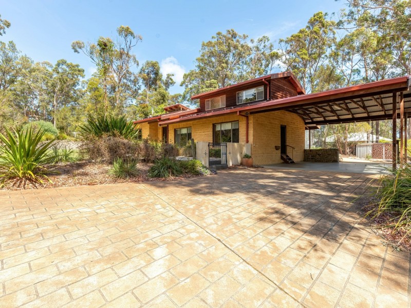 57 Strathmore Crescent, Kalaru NSW 2550