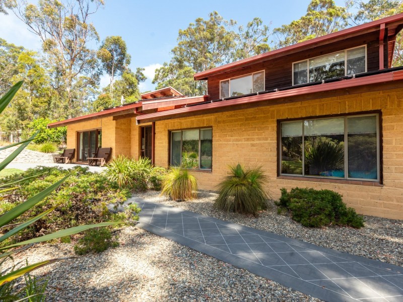 57 Strathmore Crescent, Kalaru NSW 2550