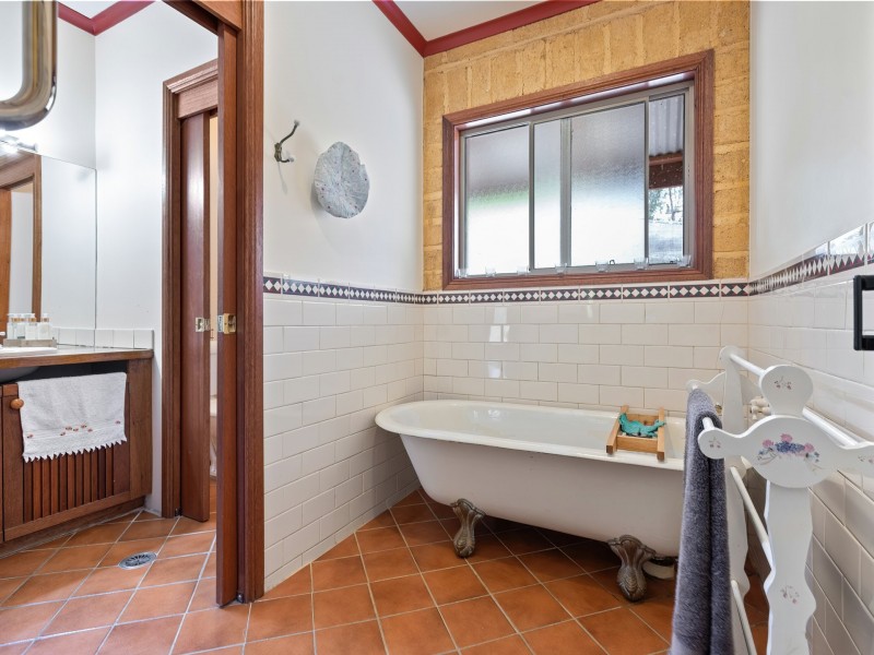 57 Strathmore Crescent, Kalaru NSW 2550