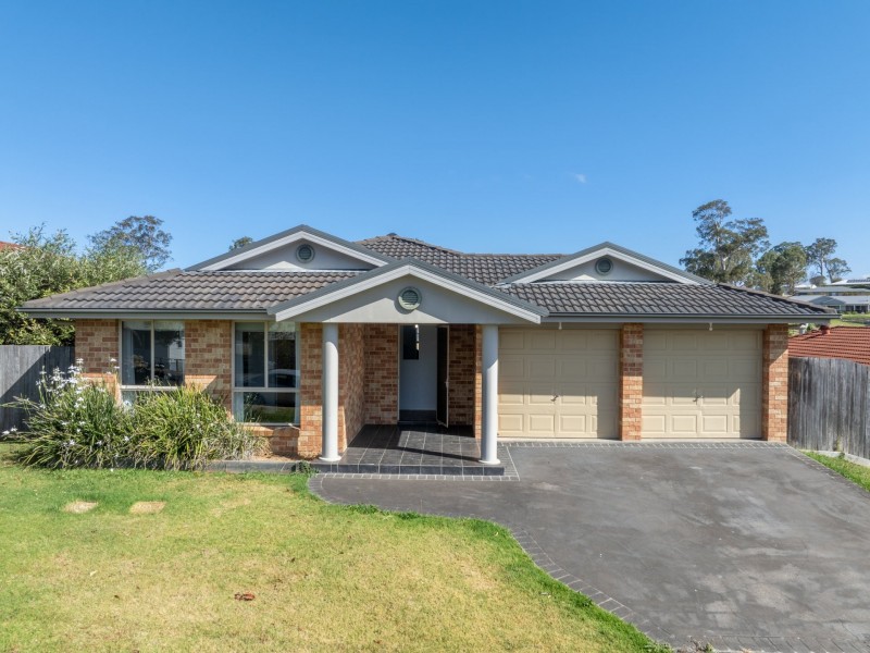 20 Howard Ave, Bega NSW 2550