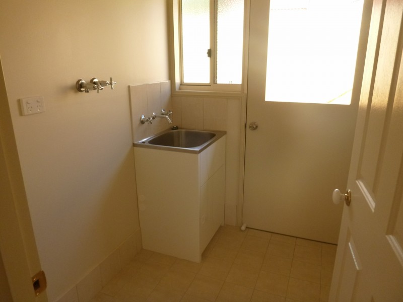 2/3 Gillespie Street, Cobargo NSW 2550