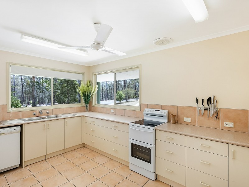 1804 Sapphire Coast Drive, Kalaru NSW 2550