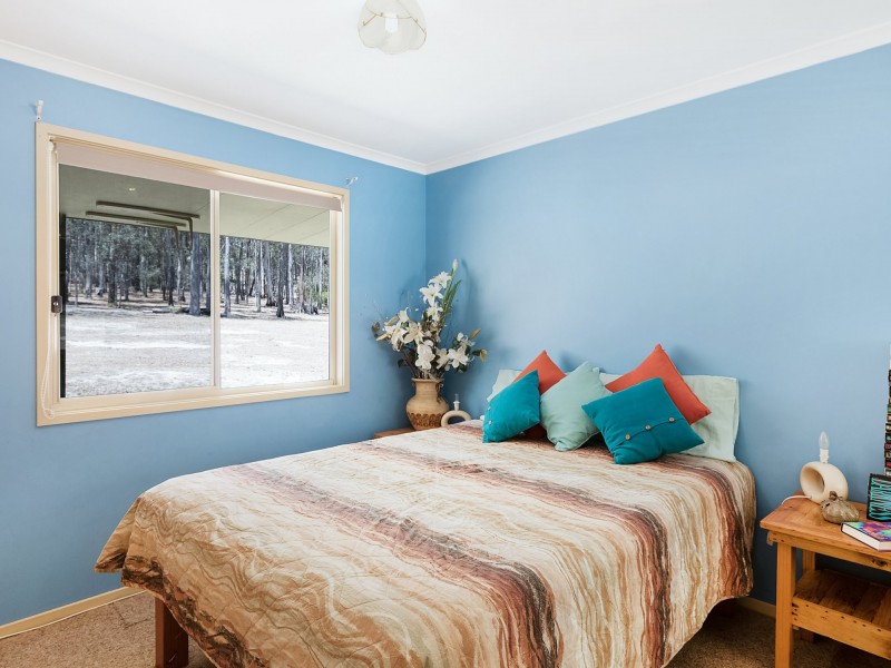1804 Sapphire Coast Drive, Kalaru NSW 2550