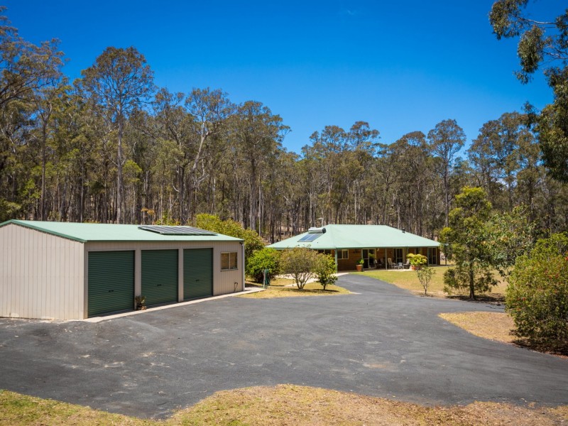 1804 Sapphire Coast Drive, Kalaru NSW 2550