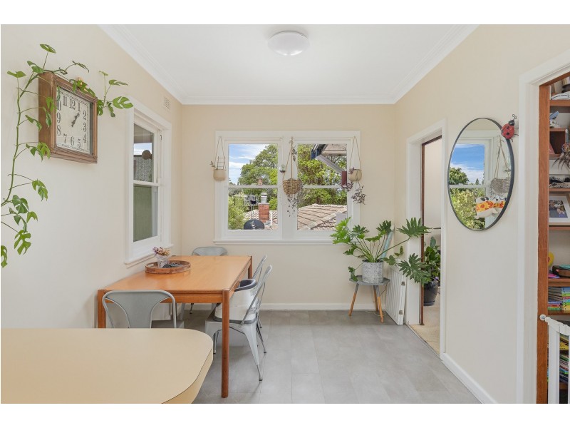 5 Dowling Street, Bega NSW 2550