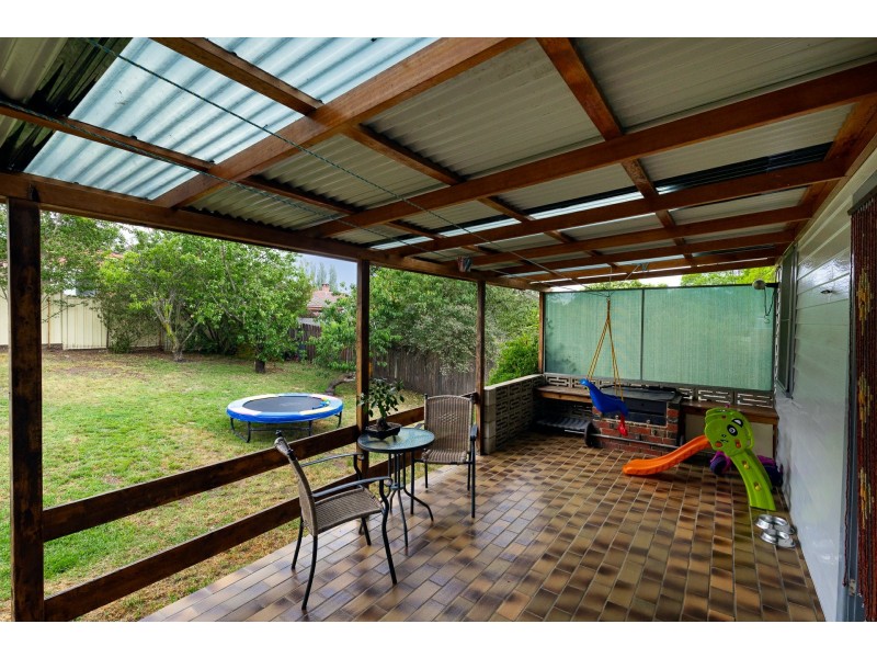 5 Dowling Street, Bega NSW 2550