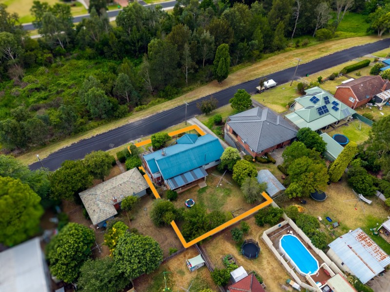 5 Dowling Street, Bega NSW 2550