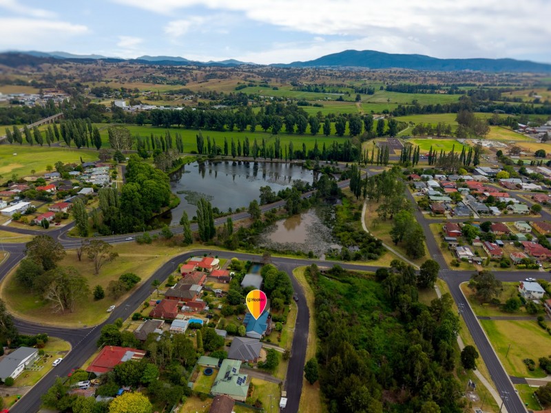 5 Dowling Street, Bega NSW 2550