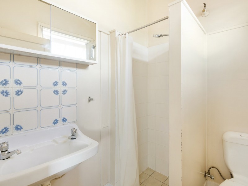 37 Auckland Street, Bega NSW 2550