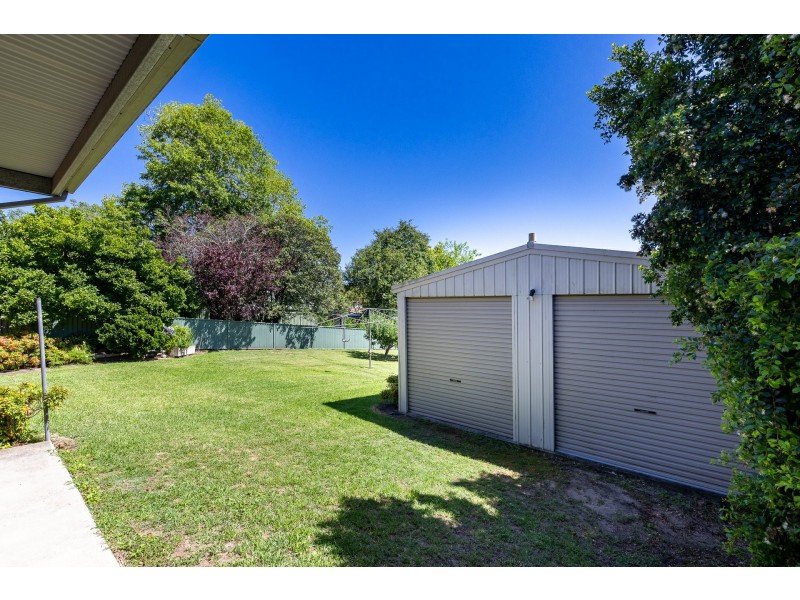 21 Bega Street, Bega NSW 2550