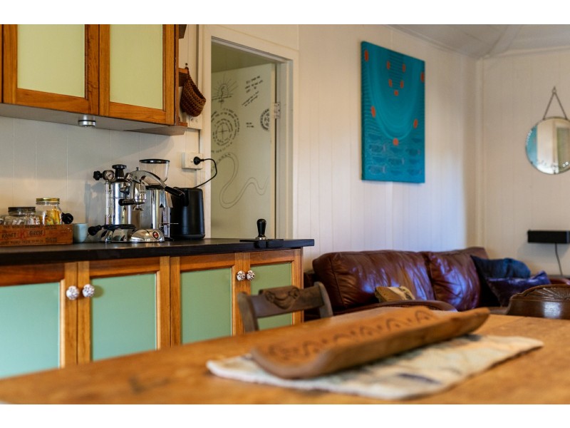 42 Princes Highway, Cobargo NSW 2550