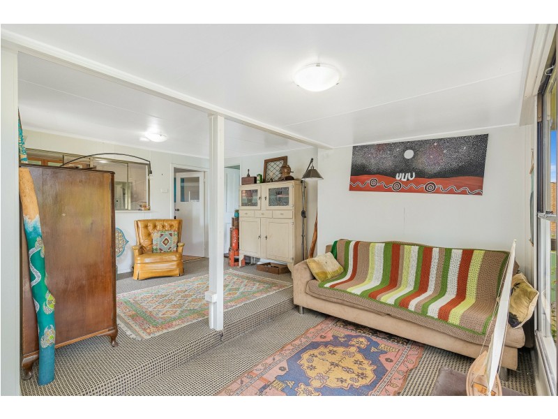 42 Princes Highway, Cobargo NSW 2550