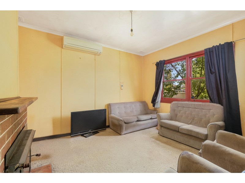 18 Norman Avenue, Bega NSW 2550