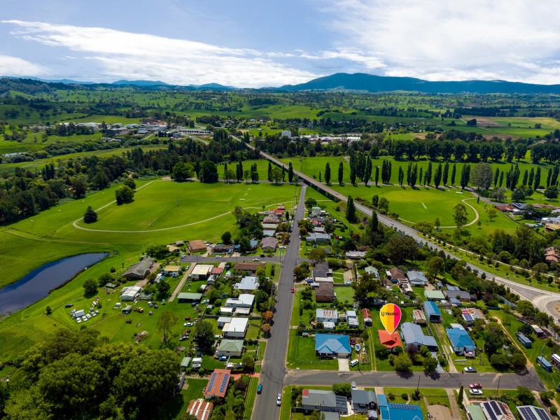 18 Norman Avenue, Bega NSW 2550