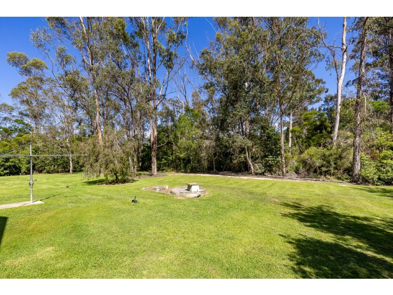 15 Strathmore Crescent, Kalaru NSW 2550