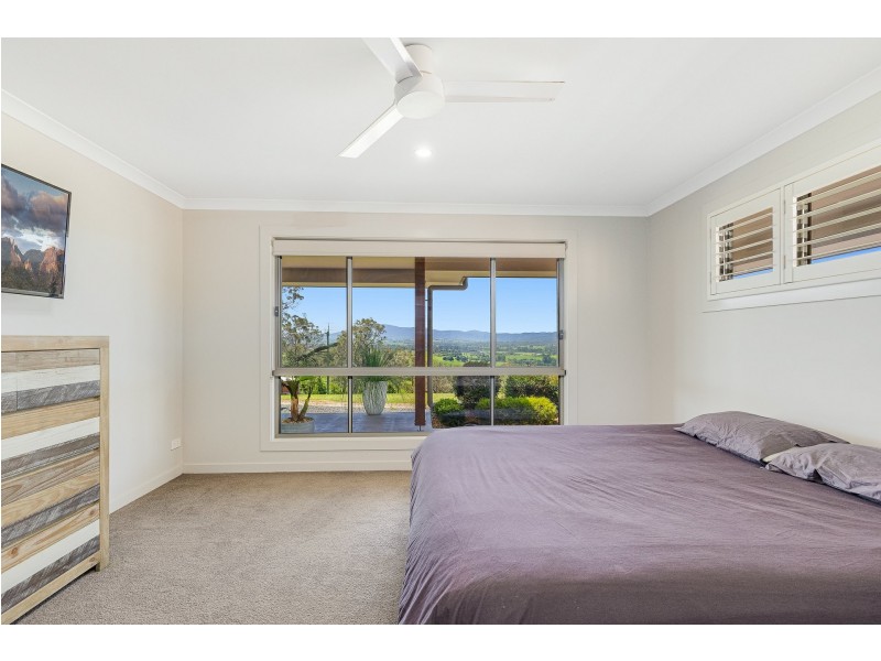 10 Wumbalwarra Drive, Bega NSW 2550