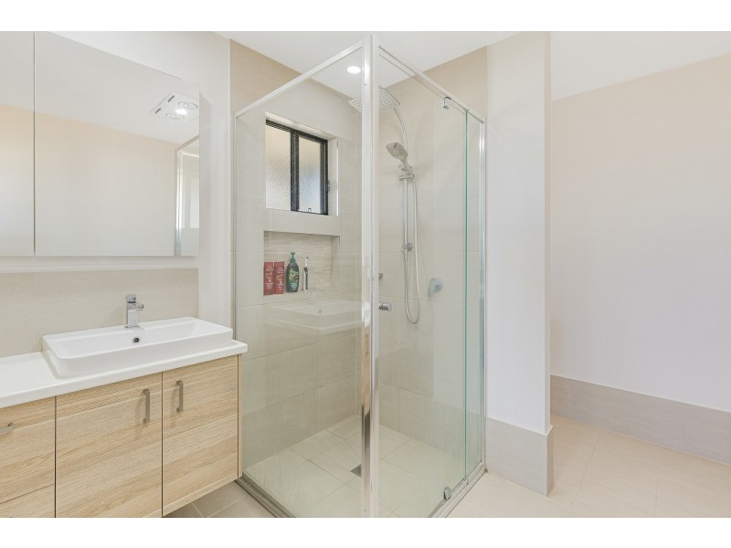 10 Wumbalwarra Drive, Bega NSW 2550